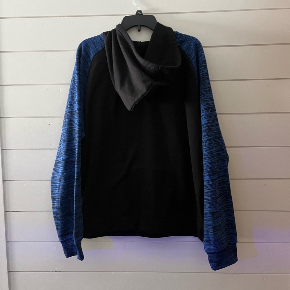 Star Wars Hoodie - Picture 5 of 5